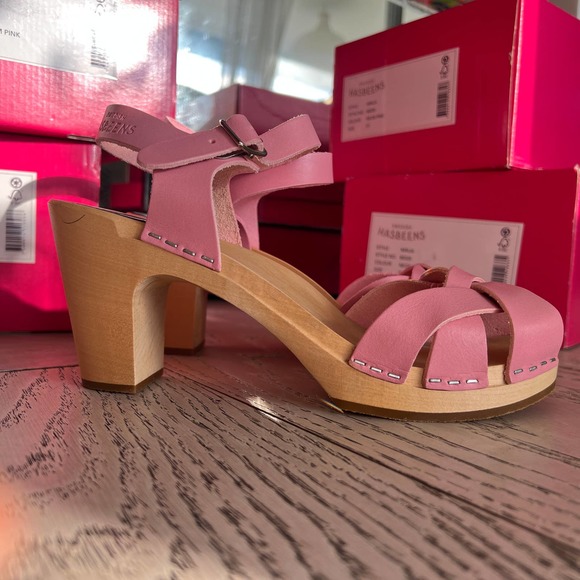 Kringlan SWEDISH HASBEENS in Bubble Gum Pink - Picture 5 of 16